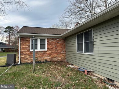 2006 Clark Place, Alexandria, VA 22308 - photo 2