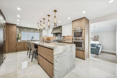 992 Dartmouth Ln, Woodmere, NY 11598 - photo 6