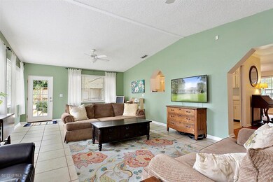 560 Mandalay Rd, Jacksonville, FL 32216 - photo 4