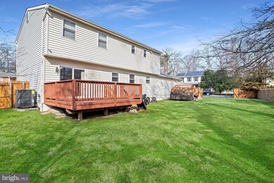 411 Hillsmere Dr, Annapolis, MD 21403 - photo 5