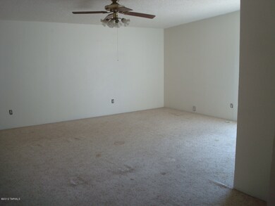 Large Bedroom off famiy room