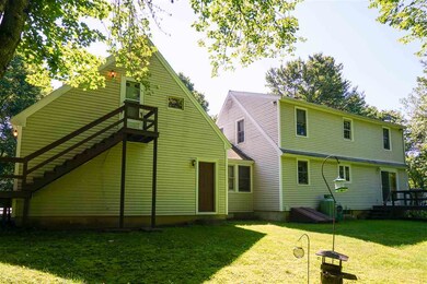 85 Packers Falls Rd, Newmarket, NH 03857 - photo 2