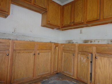 10624 Pine Estates Rd E, Jacksonville, FL 32218 - photo 4