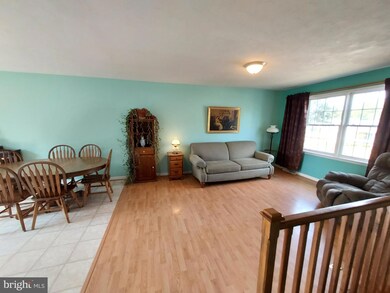 334 Lafayette Dr unit 190, Littlestown, PA 17340 - photo 4