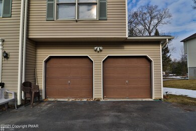 2417 Horseshoe Dr, East Stroudsburg, PA 18301 - photo 4