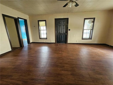 514 W Macon St, Carthage, MO 64836 - photo 3