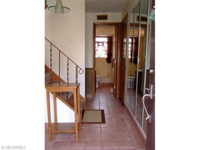 The Inviting Entry w convenient half bath