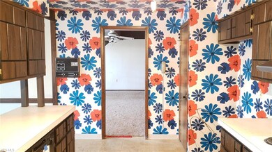 30305 Overlook Dr, Wickliffe, OH 44092 - photo 6