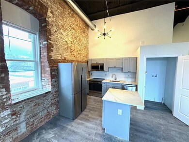 810 Monocacy St unit 404, Bethlehem, PA 18018 - photo 5