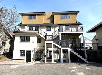 8 Crystal St unit 2, Melrose, MA 02176 - photo 3