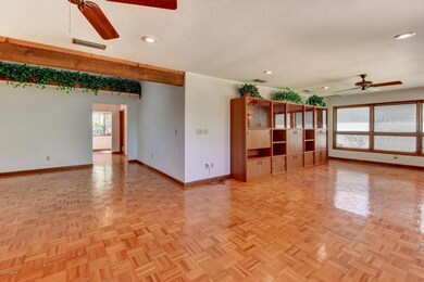 3-Living Room Area