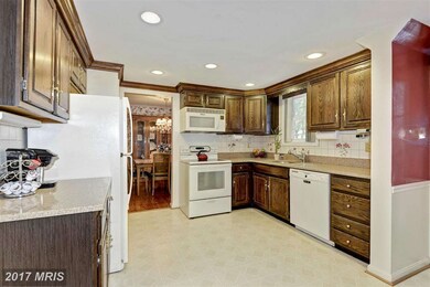 8437 Jandy Ave, Laurel, MD 20723 - photo 6