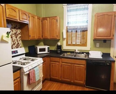608 Penn Ave, Midland, PA 15059 - photo 3