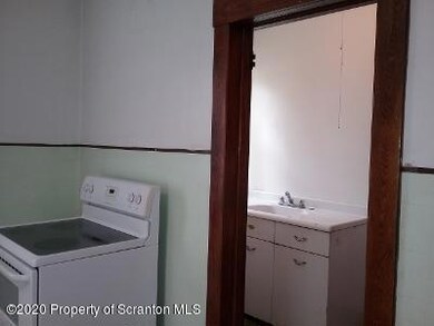 1615 Kitchen - Pantry