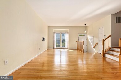 15 Mountain Lake Ct unit 1403, Germantown, MD 20874 - photo 3