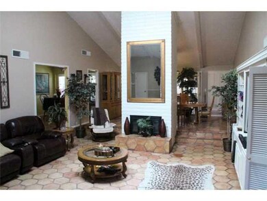 11267 Leo Collins Dr, El Paso, TX 79936 - photo 3