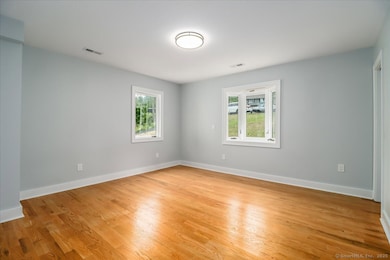 12 Deer Run Rd, Brookfield, CT 06804 - photo 6