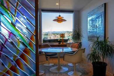291 SW Bluff Drive-3