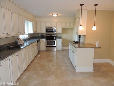 5201 Tarkington Dr, Greensboro, NC 27407 - photo 6