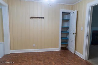 Pantry in Dinette