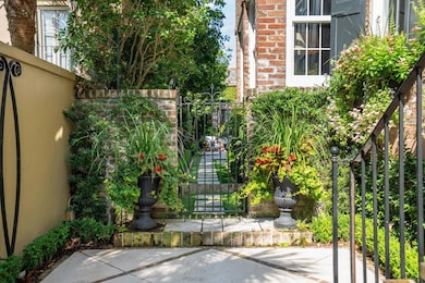 69 King St, Charleston, SC 29401 - photo 3