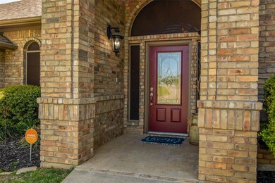 1900 Lucas Ct, Denison, TX 75020 - photo 2
