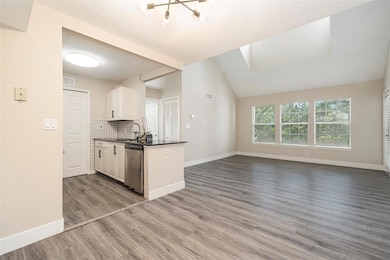 3274 Haviland Ct unit 204, Palm Harbor, FL 34684 - photo 5