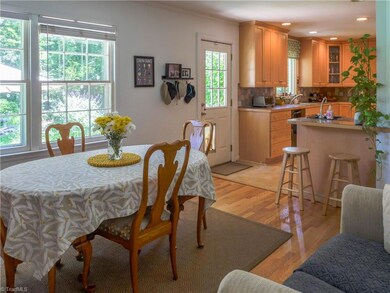 703 Longview St, Greensboro, NC 27403 - photo 6