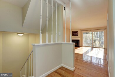 10440 Parthenon Ct, Bethesda, MD 20817 - photo 5