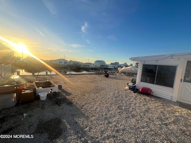 16 S Los Angeles Dr, Little Egg Harbor Township, NJ 08087 - photo 4