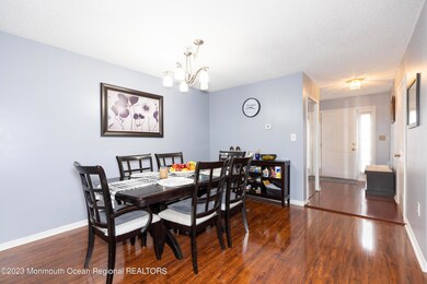 6 Cameo Ct unit 346, Franklin Park, NJ 08823 - photo 5