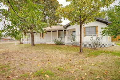 1615 E Bankhead Dr, Weatherford, TX 76086 - photo 5