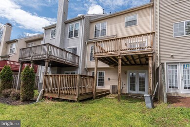 10827 Sherwood Hill Rd, Owings Mills, MD 21117 - photo 4