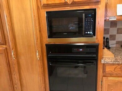 319 Rebecca Dr, Alamo, TX 78516 - photo 5