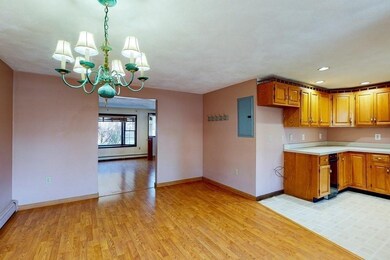 14 Anderson Way, Malden, MA 02148 - photo 4