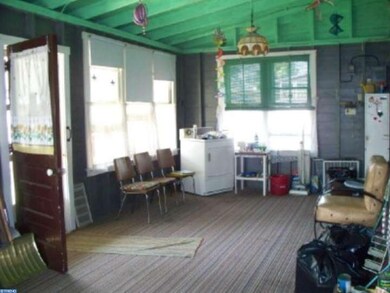 1236/38 Walnut St, Ashland, PA 17921 - photo 4