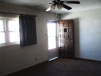 8148 Williamette Ave, El Paso, TX 79907 - photo 6