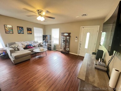 515 S Lee Ave, Tahlequah, OK 74464 - photo 7