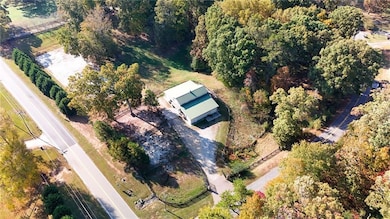 Aerial view of property and surrounding area