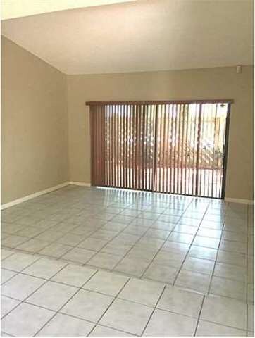 Den/Family/Great Room