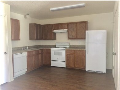 209 Gibson St, Copperas Cove, TX 76522 - photo 6