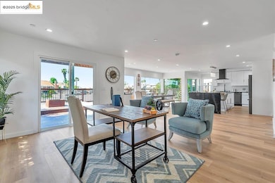 1642 Dune Point Ct, Discovery Bay, CA 94505 - photo 5