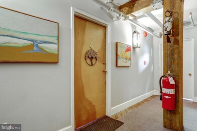 247 N Shippen St unit 310, Lancaster, PA 17602 - photo 6