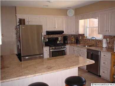 20 Orchard Pkwy, Morganville, NJ 07751 - photo 2