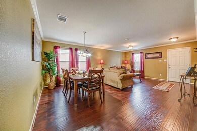 9231 Delmont Park Ln, Houston, TX 77075 - photo 6