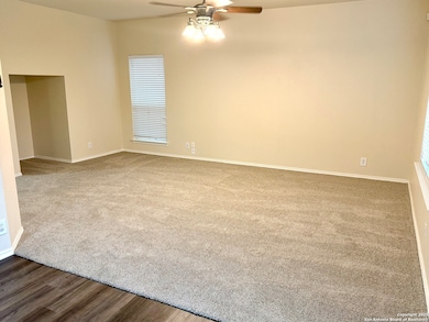 8634 Tioga Pass, Helotes, TX 78023 - photo 3