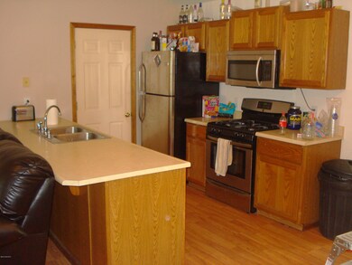 13395 Symonds 006