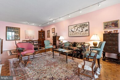 The Trianon unit 412, Bala Cynwyd, PA 19004 - photo 5