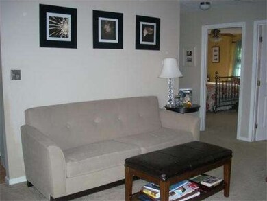 74 Tennis Plaza Rd unit 28, Dracut, MA 01826 - photo 2