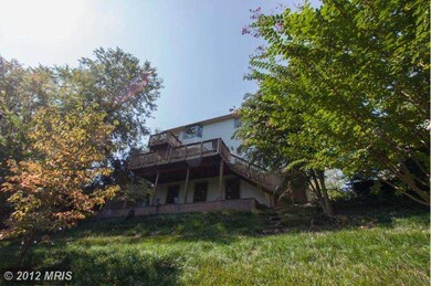 2933 Bryan St, Alexandria, VA 22302 - photo 2